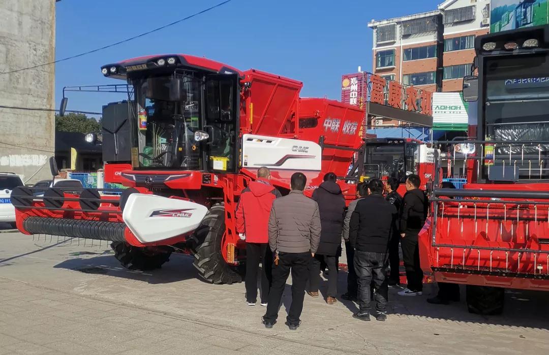 2021年花生机销量300台，这个经销商成功经营